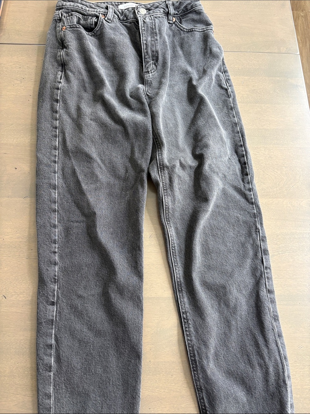 Women’s Dark Gray Casual Straight-Leg Jeans